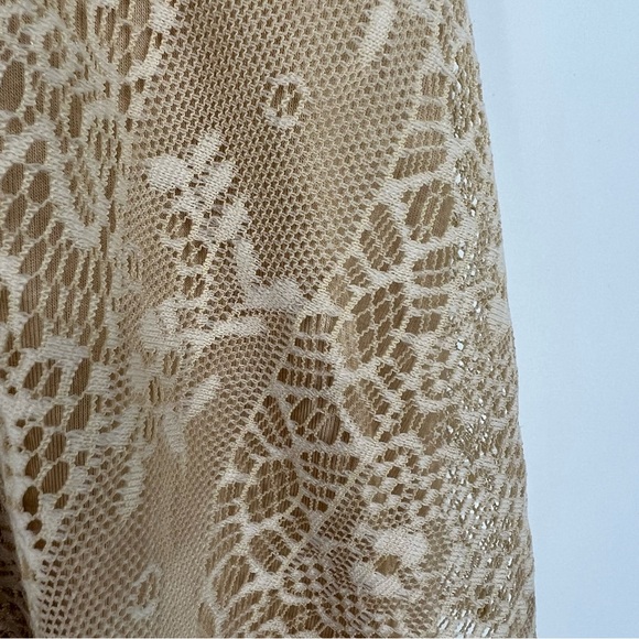 POL Womens Sleeveless Tank Top Camisole Beige Neutral Lace Ruffle Adjustable NEW - Picture 10 of 13